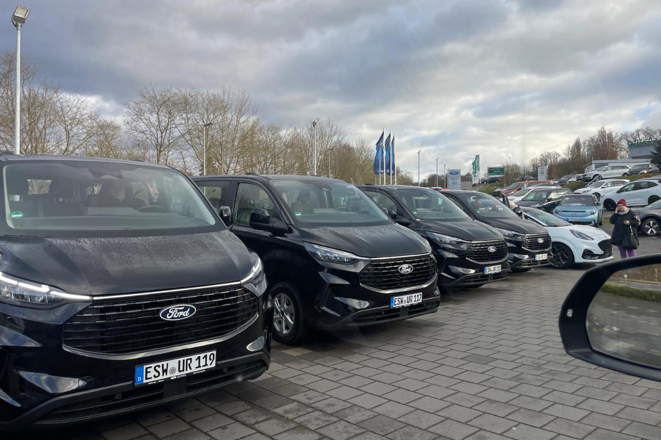 Range Personenbefrderung Fahrzeuge Busse